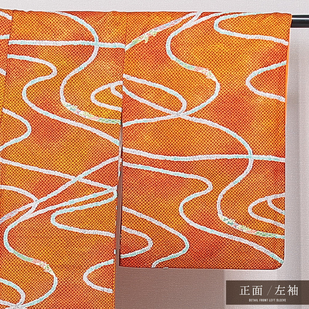 小紋 単衣 身丈158cm 裄丈64cm 正絹 Sランク Mサイズ 広衿 インフォーマル 創作柄 朱系 1215-15686