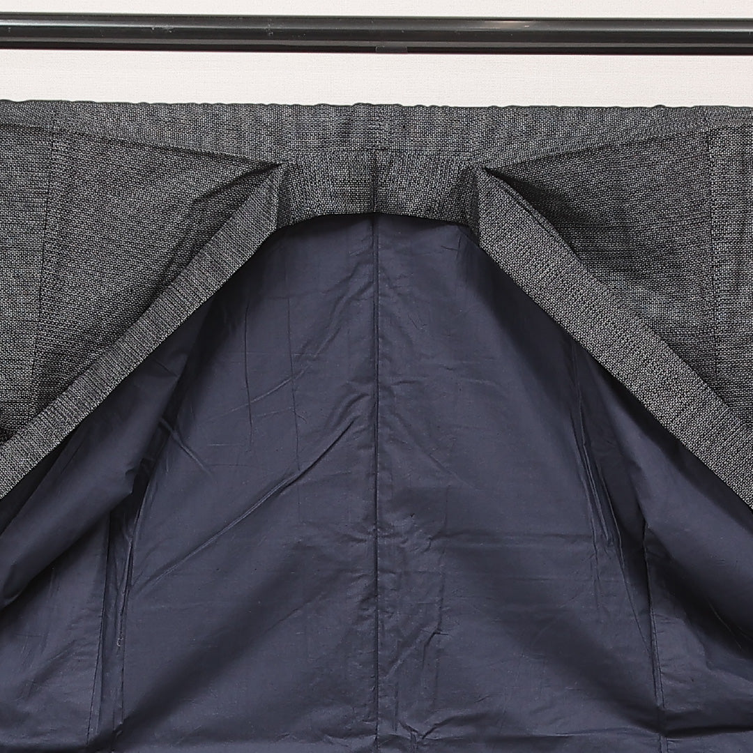 男着物 袷 身丈141cm 裄丈65cm 正絹 Cランク カジュアル バチ衿 Mサイズ 亀甲 紺系 LP 1224-16918
