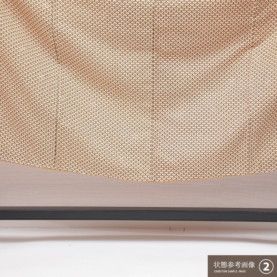 小紋 袷 身丈150cm 裄丈60cm 正絹 Aランク Sサイズ バチ衿 インフォーマル 古典柄 ベージュ系 1215-15105