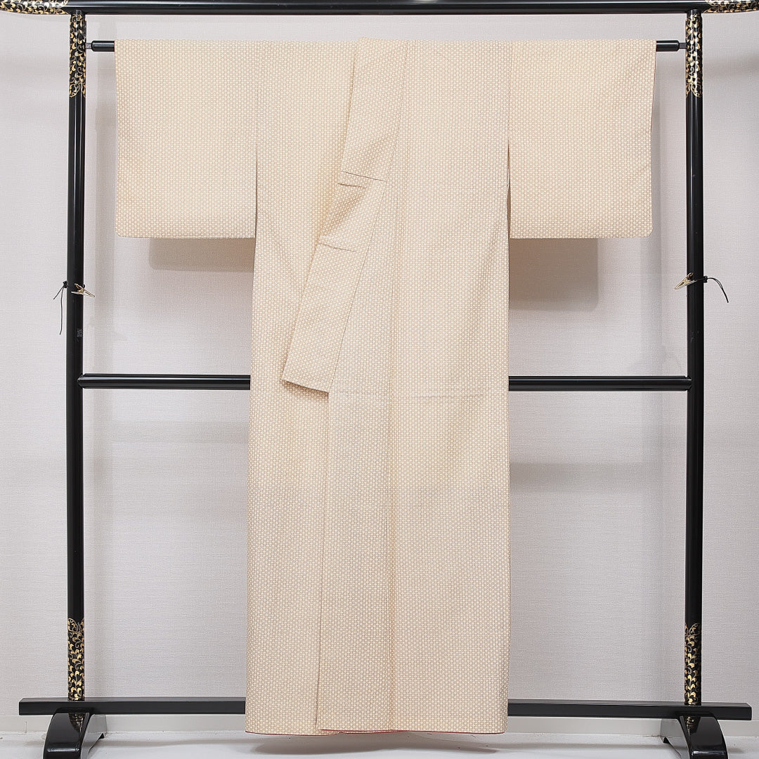 洗える着物 小紋 袷 身丈157cm 裄丈64cm ポリエステル Sランク インフォーマル 広衿 Mサイズ 松皮菱 ベージュ系 RP 1221-15823
