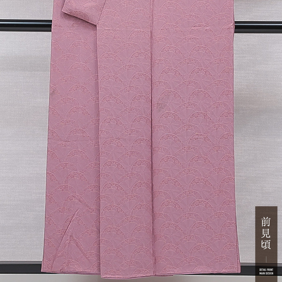 色無地 袷 身丈152cm 裄丈64cm 正絹 Sランク 一つ紋 (四ツ目菱) 紋意匠 (源氏車) セミフォーマル 広衿 Sサイズ 紫系 RP 1219-15498