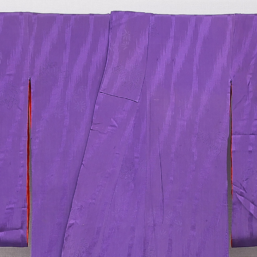 アンティーク 色無地 袷 身丈151cm 裄丈65cm 正絹 Cランク Sサイズ 広衿 紋意匠 笹 紫系 1214-15570