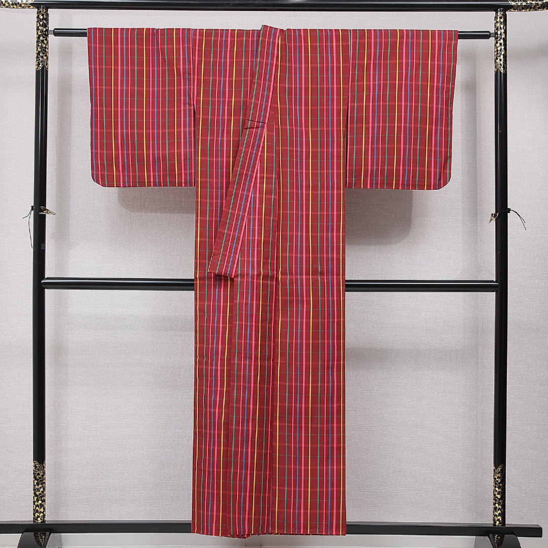 紬 アンサンブル 単衣 身丈153cm 裄丈63cm 正絹 Sランク Sサイズ バチ衿 カジュアル 肩当て 紐あり 縞 赤系 1216-15661