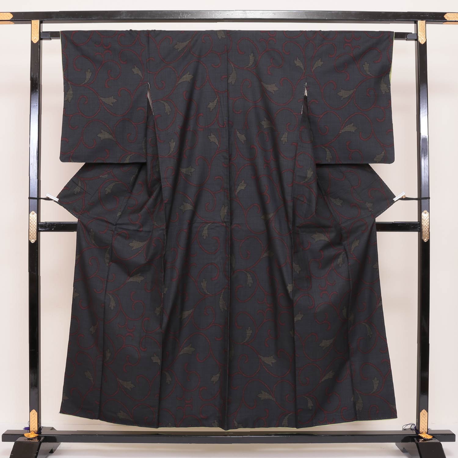 大島紬 袷 身丈152cm 裄丈64cm 正絹 Sランク インフォーマル 広衿 Sサイズ 唐草 紺系 RP 1223-02486