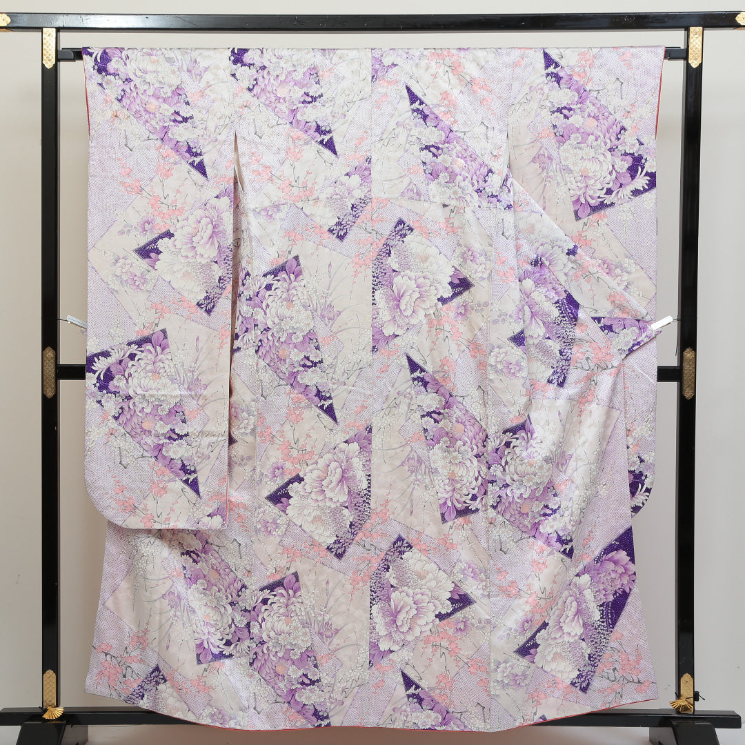 振袖 身丈157cm 裄丈66.5cm Bランク 袷 正絹 広衿 牡丹 桜 梅 紅葉 四季草花 1213-F0026