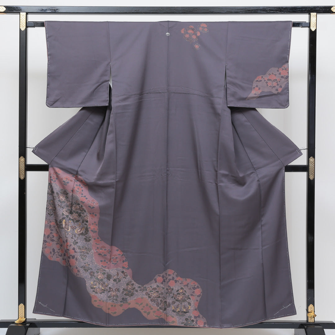 未使用品 訪問着 袷 身丈154cm 裄丈63cm 正絹 Sランク 一つ紋 (五三桐) セミフォーマル 広衿 Sサイズ 金彩 金箔 しつけ糸 道長取り 樹下双獣文 牡丹 紫系 PO 1217-04120