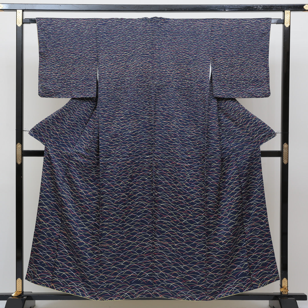 小紋 袷 身丈152cm 裄丈65cm 正絹 Aランク インフォーマル 広衿 Sサイズ 芝草 紺系 RP 1221-00541