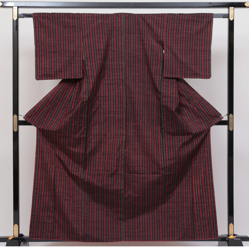 リサイクル着物 遠州綿紬 袷 身丈160cm 赤系 木綿 優品 子持ち縞 着物