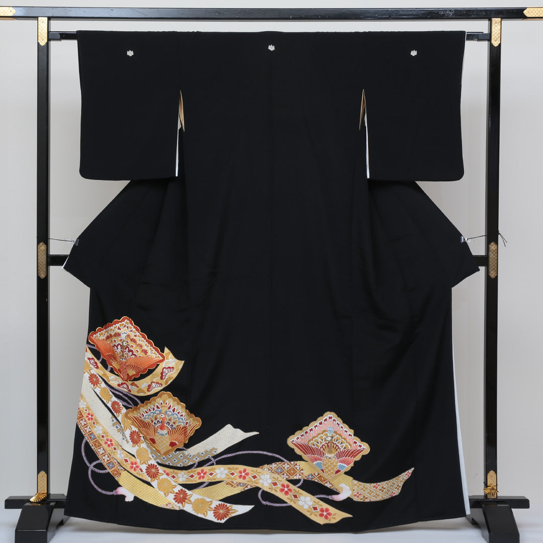 黒留袖 五つ紋 五三桐 身丈164cm 裄丈64.5cm Aランク 正絹 袷 広衿 L 金駒刺繍 孔雀 吉祥文様 熨斗 フォーマル 黒系 1211-F0147