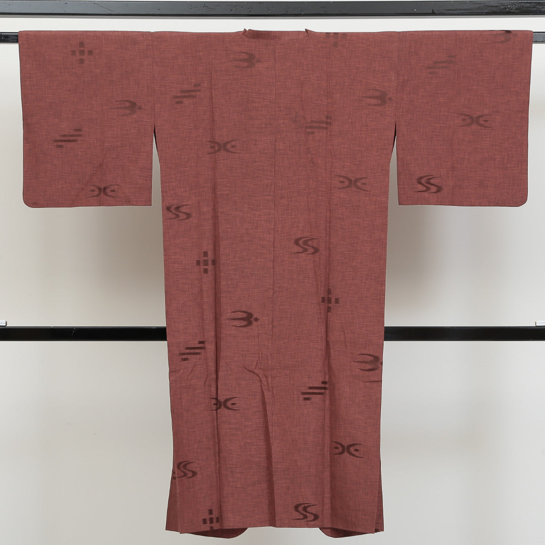 道行コート (琉球絣) 袷 身丈123cm 裄丈64cm 正絹 Sランク セミフォーマル Mサイズ 浮織り トゥイグヮー カキジャー 赤系 PO 1237-05506