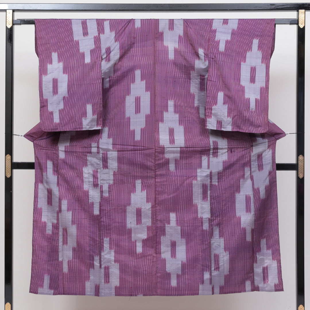 紬 単衣 身丈148cm 裄丈62cm 正絹 Cランク カジュアル バチ衿 XSサイズ 十字絣 紫系 LP 1223-02568