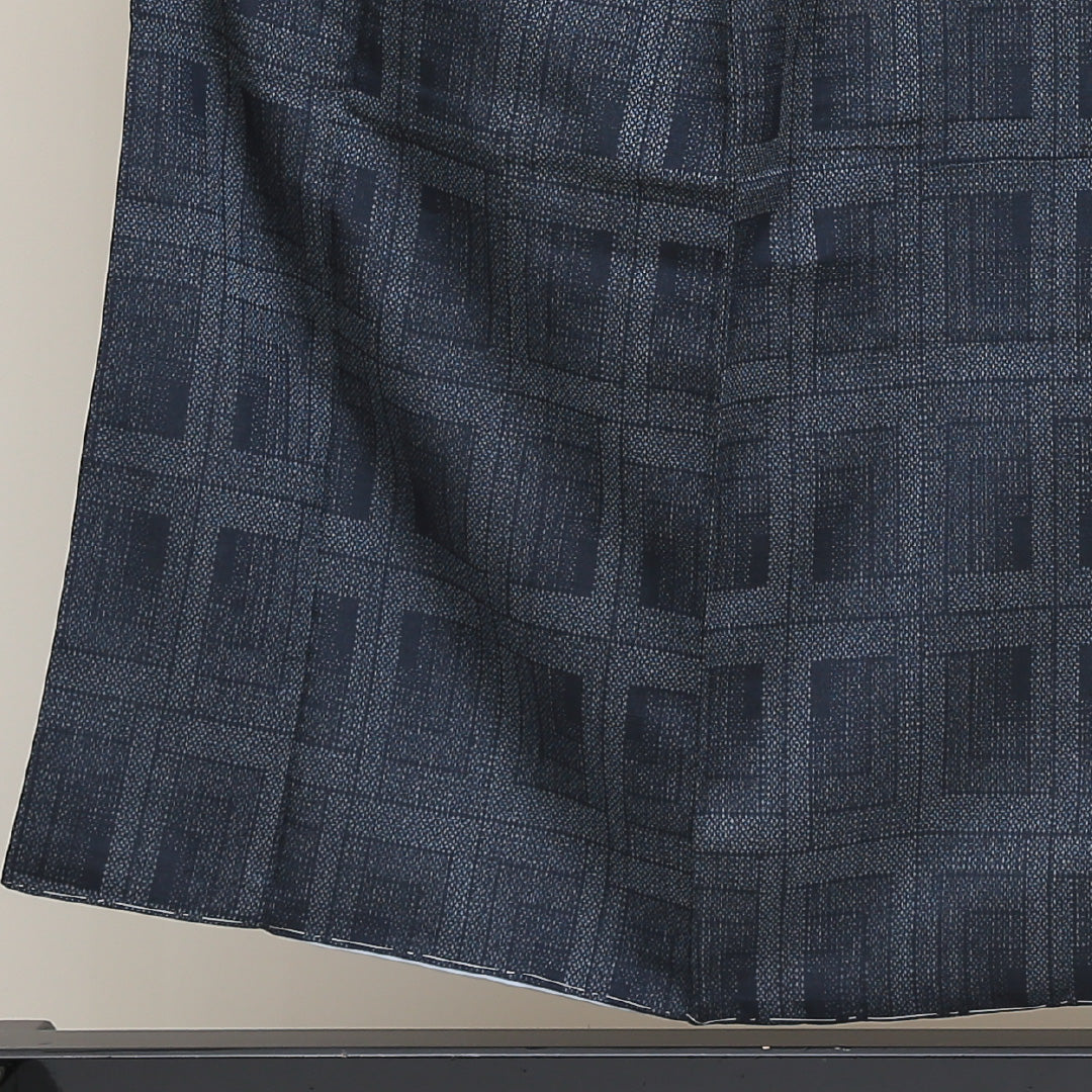 紬 袷 身丈151cm 裄丈62cm 正絹 Aランク Sサイズ 広衿 カジュアル 格子 紺系 1216-02512