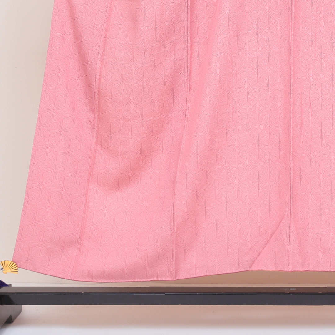 小紋 袷 身丈150cm 裄丈62cm 正絹 Aランク インフォーマル 広衿 Sサイズ 亀甲 麻の葉 ピンク系 RP 1221-00093