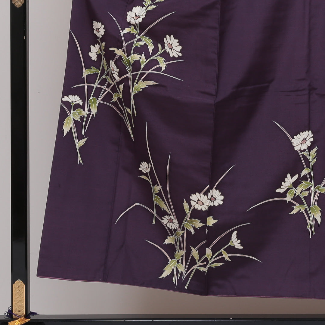 付下げ(牛首紬) 袷 身丈151cm 裄丈63cm 正絹 Sランク Sサイズ 広衿 一つ紋(蔦) インフォーマル 単衣菊 金彩 紫系 1261-04070