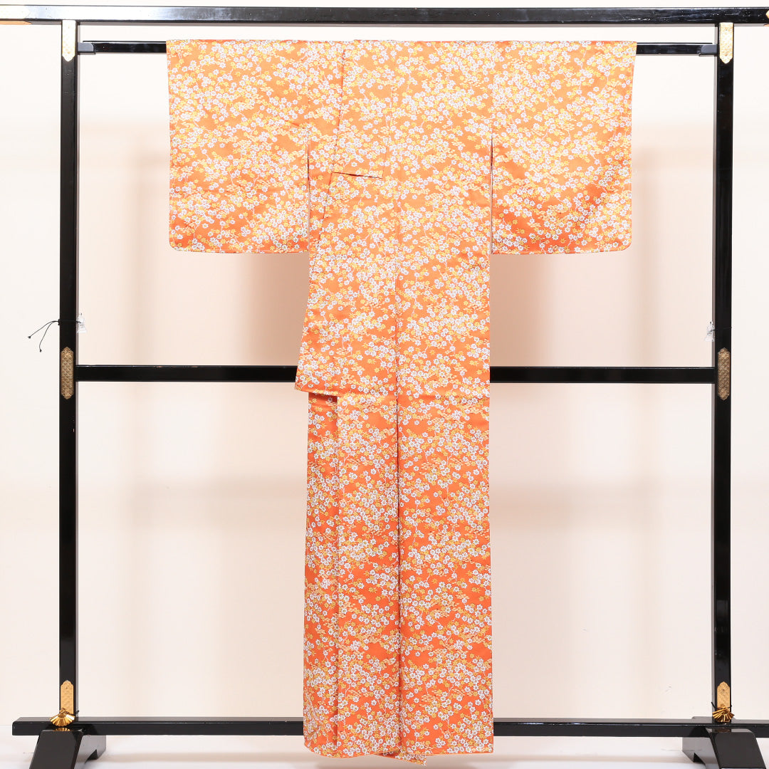 未使用品 洗える着物 小紋 袷 身丈156cm 裄丈63cm ポリエステル Sランク インフォーマル 広衿 Mサイズ しつけ糸 紅葉 朱系 RP 1221-00395