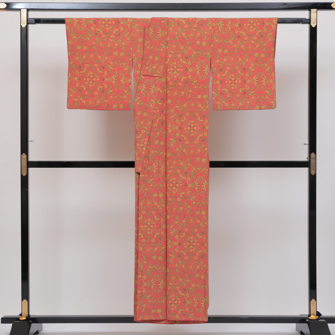 小紋 袷 身丈153cm 裄丈65cm 正絹 Sランク インフォーマル 広衿 Sサイズ 唐草 赤系 RP 1221-00246