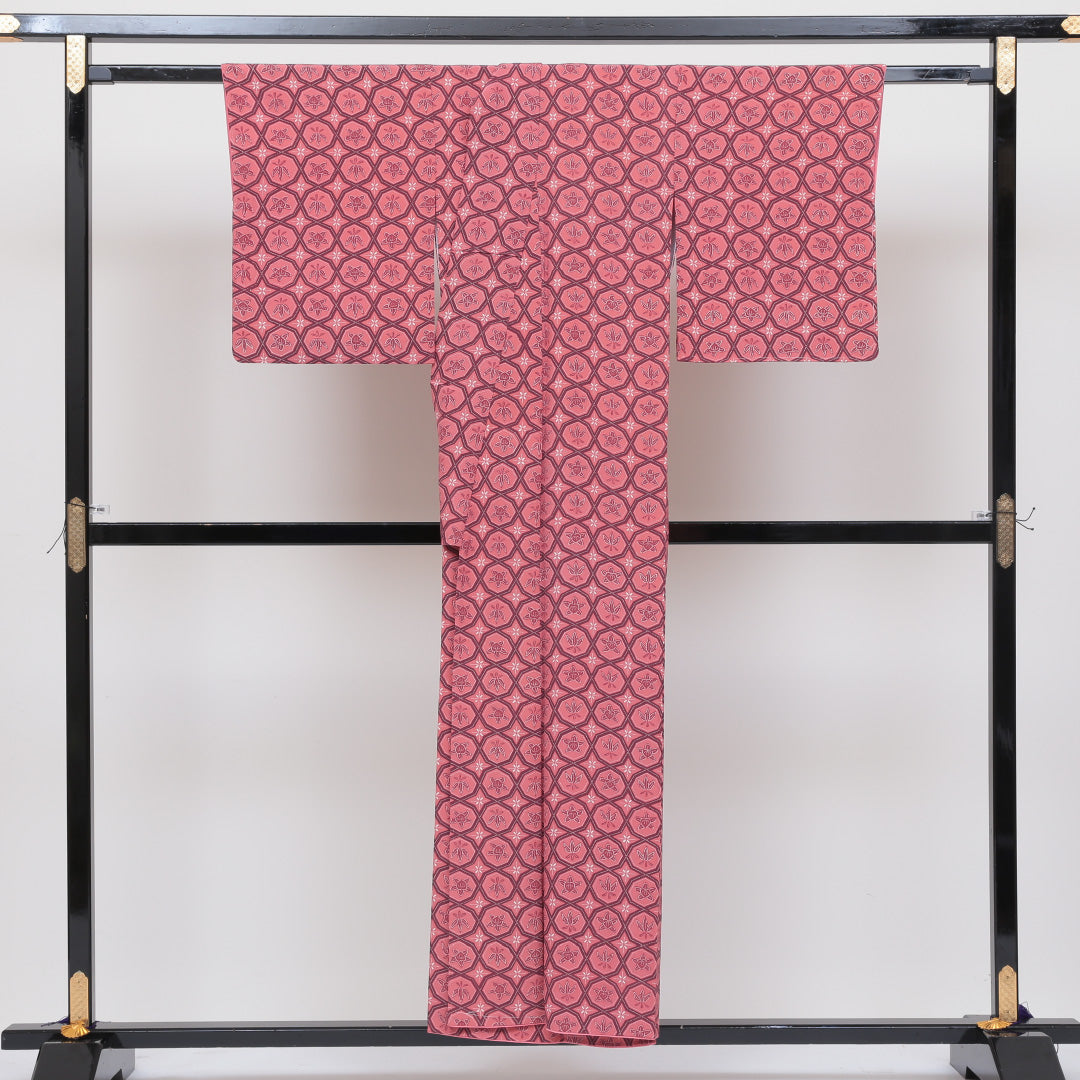 小紋 袷 身丈152cm 裄丈64cm 正絹 Sランク インフォーマル 広衿 Sサイズ 花菱亀甲 ピンク系 RP 1221-00213