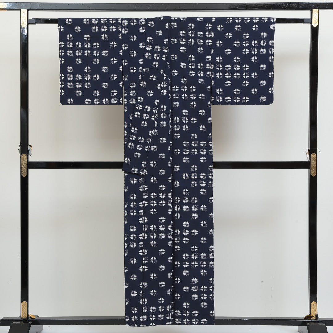 紬 袷 身丈154cm 裄丈62cm 正絹 Sランク カジュアル 広衿 Sサイズ 植物柄 紺系 RP 1223-02776