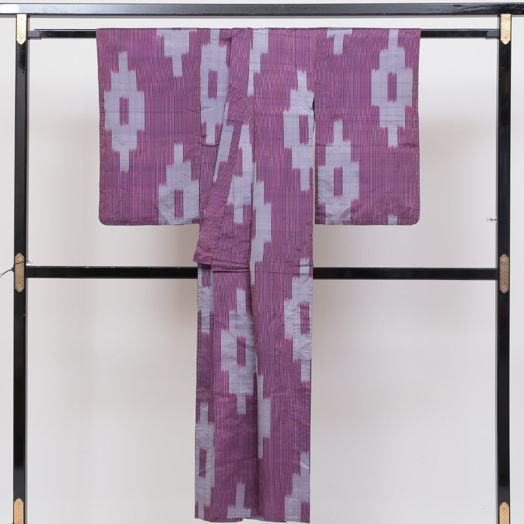 紬 単衣 身丈148cm 裄丈62cm 正絹 Cランク カジュアル バチ衿 XSサイズ 十字絣 紫系 LP 1223-02568