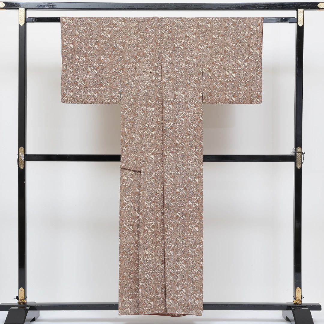 小紋 袷 身丈154cm 裄丈62cm 正絹 Aランク インフォーマル 広衿 Sサイズ アラベスク文様 茶系 HP 1221-00519