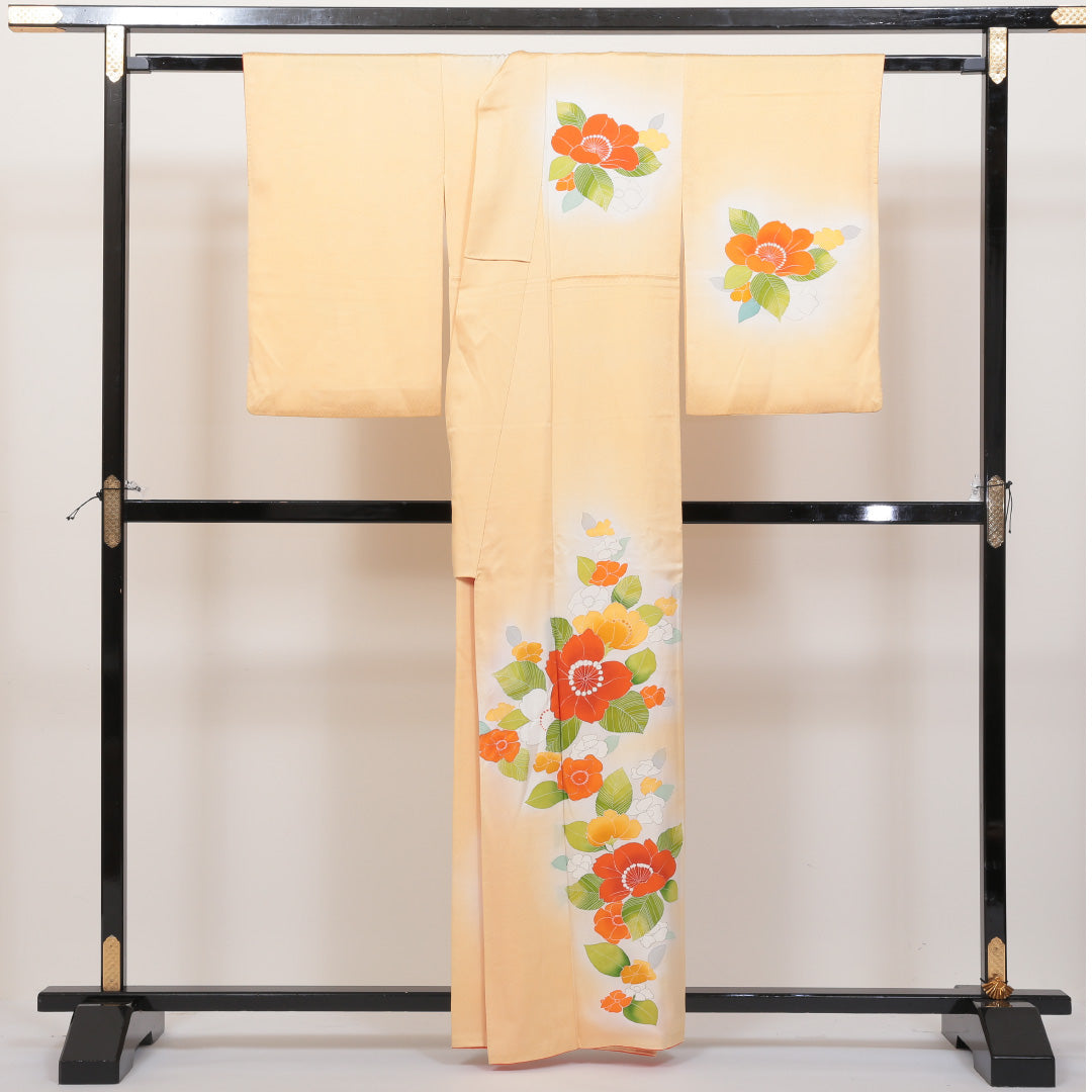 訪問着 袷 身丈159cm 裄丈35cm 正絹 Sランク Mサイズ 広衿 セミフォーマル 牡丹 クリーム系 朱系 1212-04101