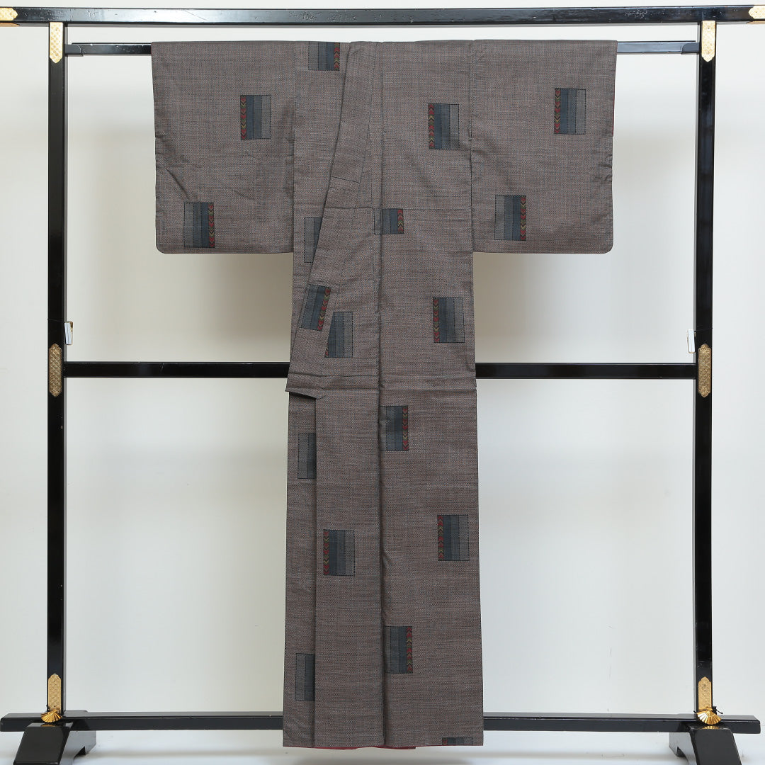 大島紬 袷 身丈158cm 裄丈64cm 正絹 Aランク インフォーマル バチ衿 Mサイズ 経緯絣 創作柄 グレー系 RP 1223-02698