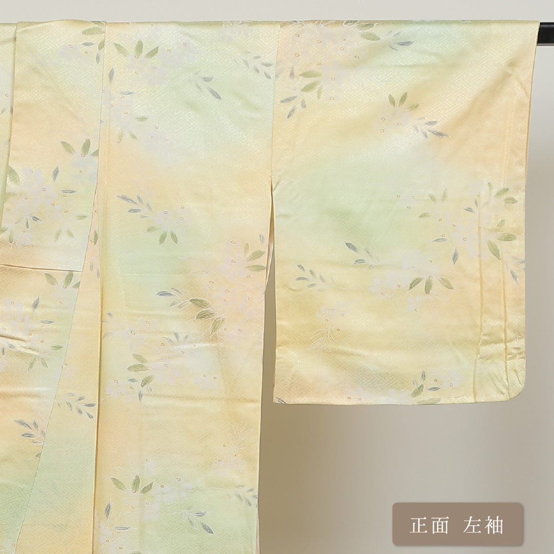 洗える着物 小紋 袷 身丈156cm 裄丈63cm ポリエステル Aランク 紋意匠 (紗綾型) インフォーマル 広衿 Mサイズ ぼかし染 花柄 黄系 RP 1221-00903