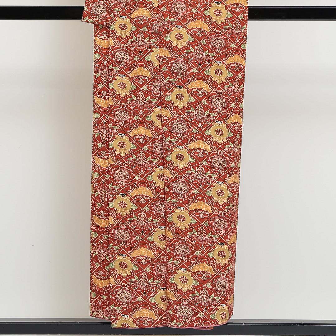 小紋 袷 身丈149cm 裄丈64cm 正絹 Sランク インフォーマル バチ衿 XSサイズ 吉祥文様 茶系 RP 1221-00693
