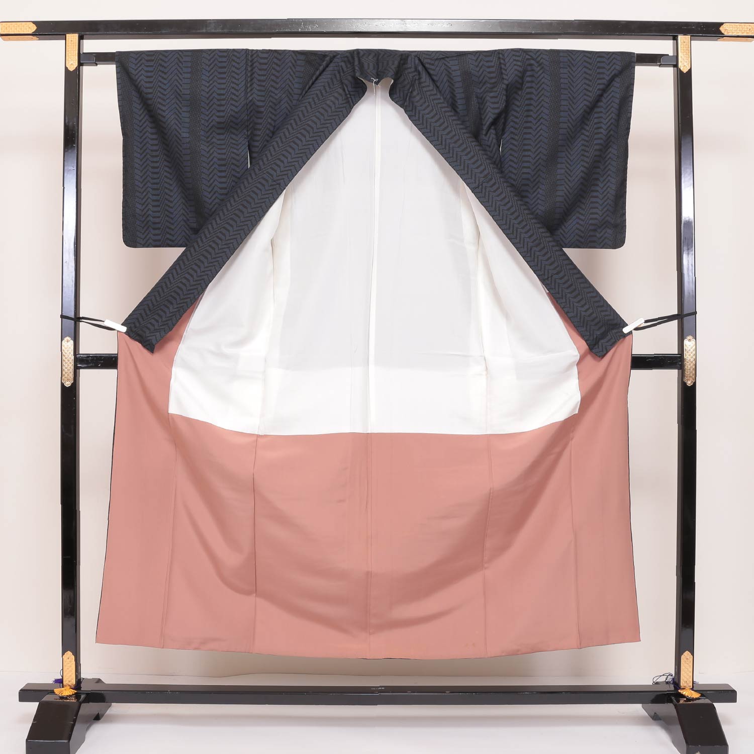 大島紬 袷 身丈151cm 裄丈62cm 正絹 Aランク インフォーマル 広衿 Sサイズ 縞 紺系 RP 1223-02487