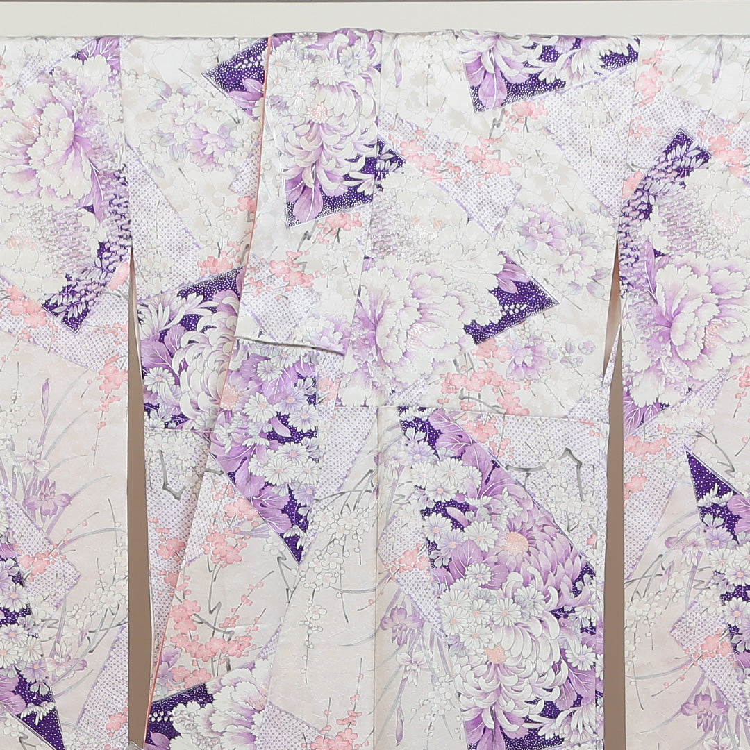 振袖 身丈157cm 裄丈66.5cm Bランク 袷 正絹 広衿 牡丹 桜 梅 紅葉 四季草花 1213-F0026