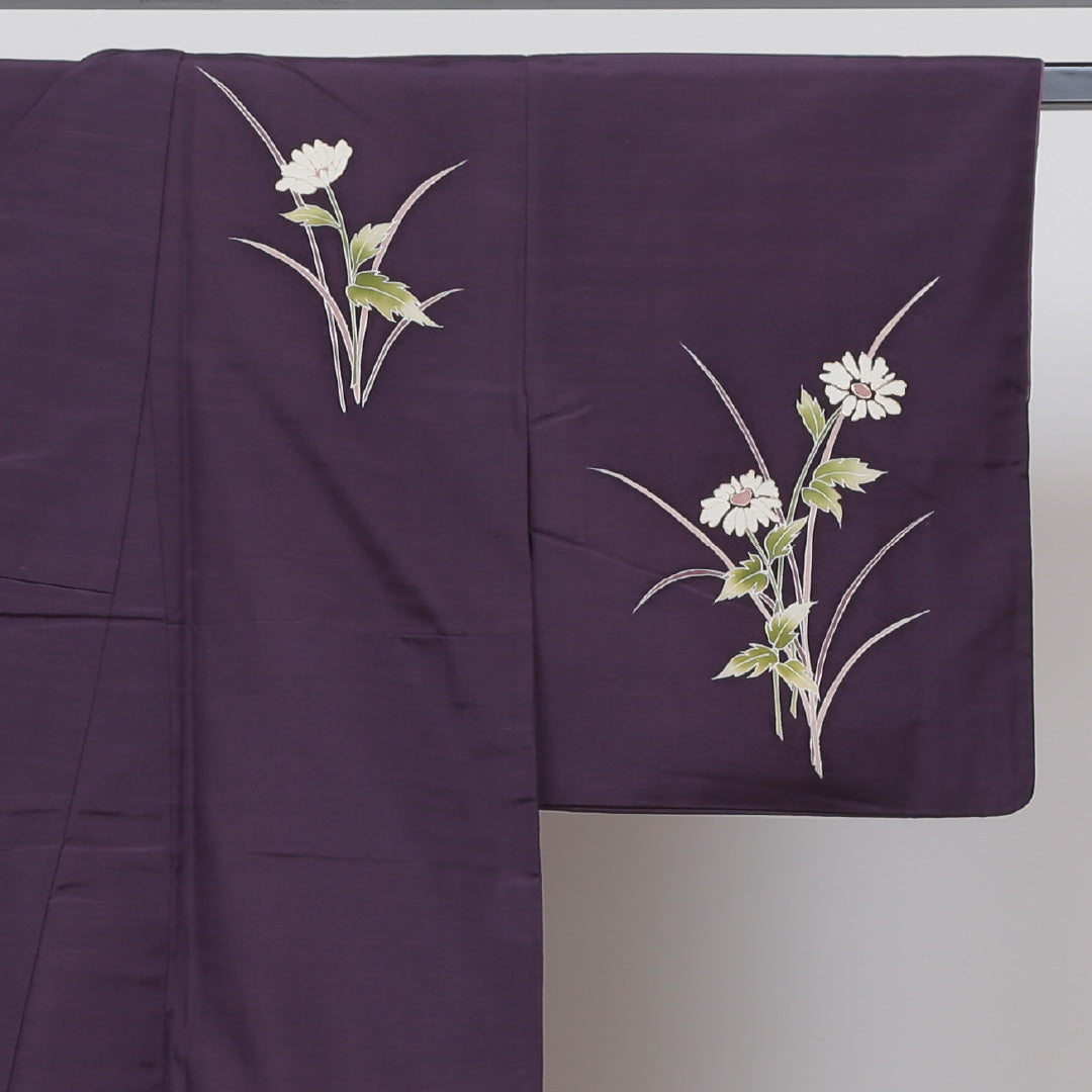 付下げ(牛首紬) 袷 身丈151cm 裄丈63cm 正絹 Sランク Sサイズ 広衿 一つ紋(蔦) インフォーマル 単衣菊 金彩 紫系 1261-04070