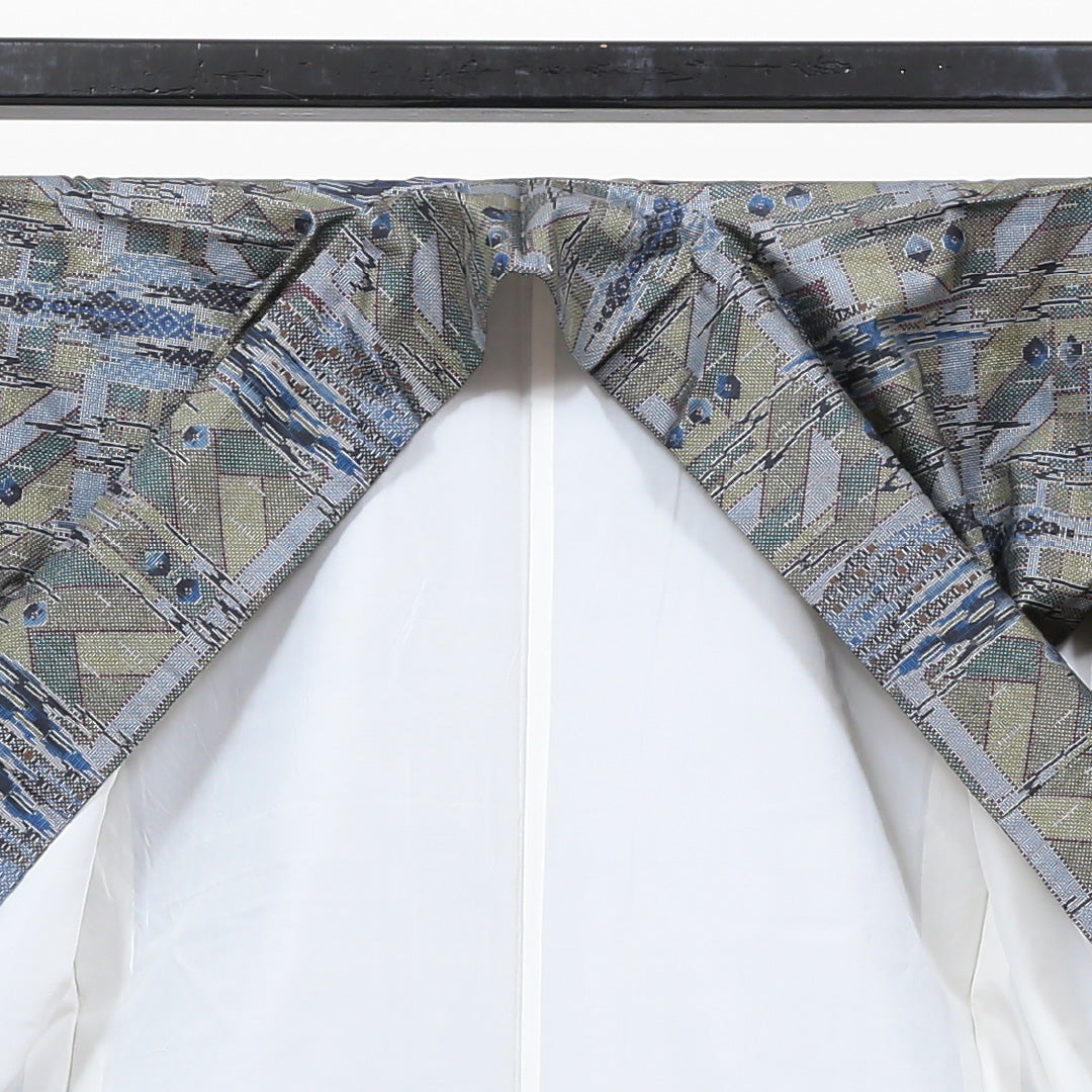 大島紬 袷 身丈153cm 裄丈63cm グレー系 正絹 Sランク 創作 1216222200108