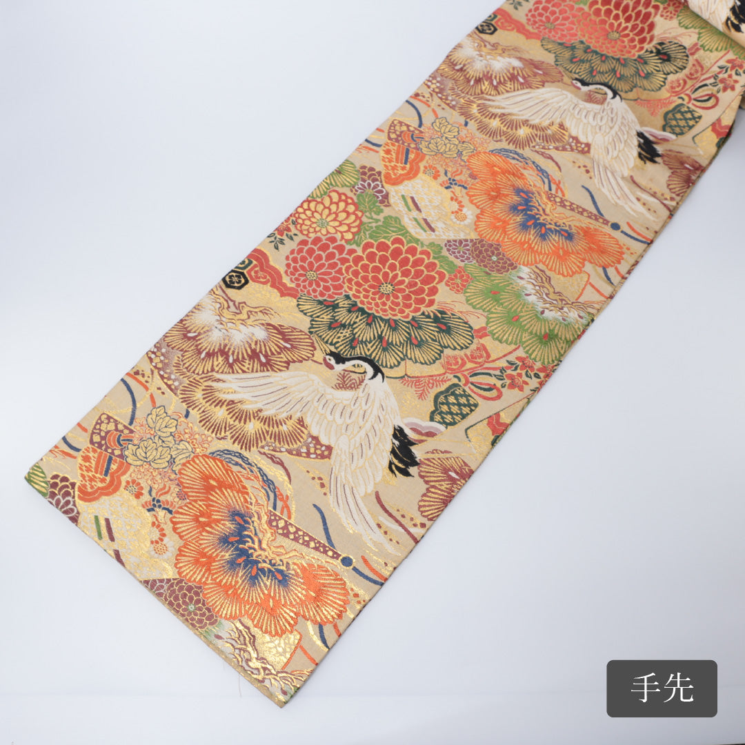 アンティーク 丸帯 帯丈396cm 全通 鶴 松 牡丹 扇 吉祥文様 フォーマル 落款 証紙 しつけ糸 クリーム系 正絹 Cランク 1223-00001