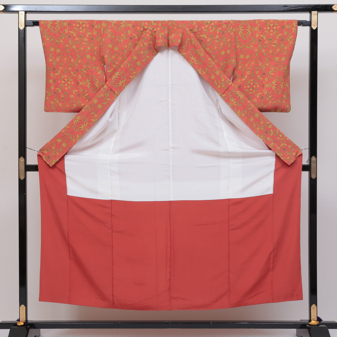 小紋 袷 身丈153cm 裄丈65cm 正絹 Sランク インフォーマル 広衿 Sサイズ 唐草 赤系 RP 1221-00246
