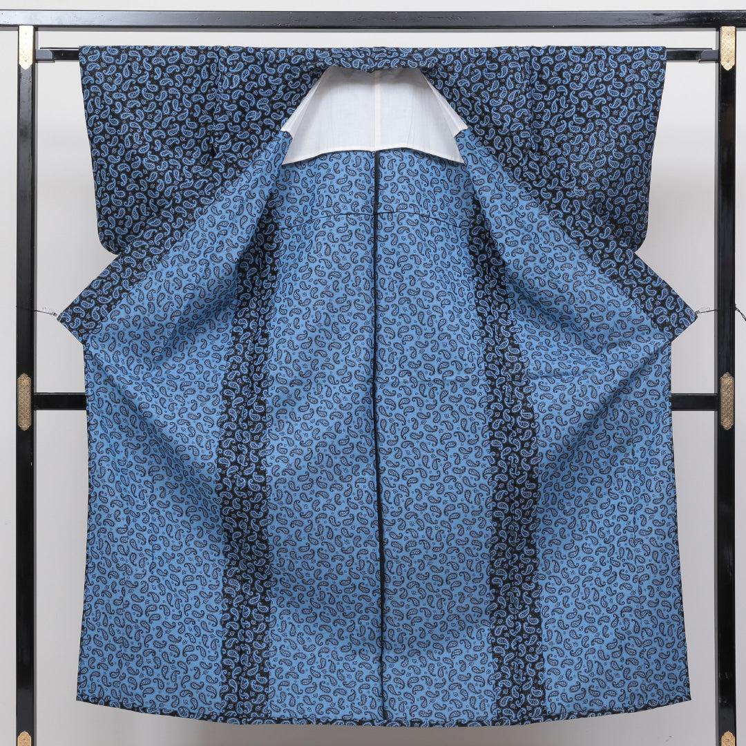 小紋 アンサンブル 洗える着物 単衣 身丈151cm 裄丈61cm ポリエステル Sランク Sサイズ バチ衿 インフォーマル 紐あり ペイズリー柄 青系 1215-00365