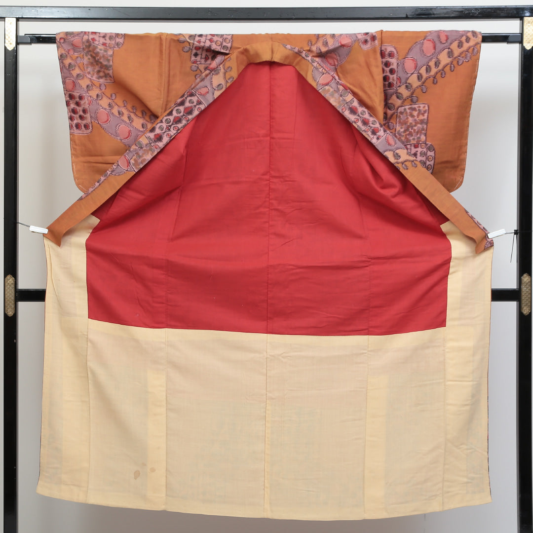 アンティーク 銘仙の着物 袷 身丈146cm 裄丈62cm 正絹 Aランク バチ衿 XSサイズ 幾何学柄 茶系 RP 1223-00852