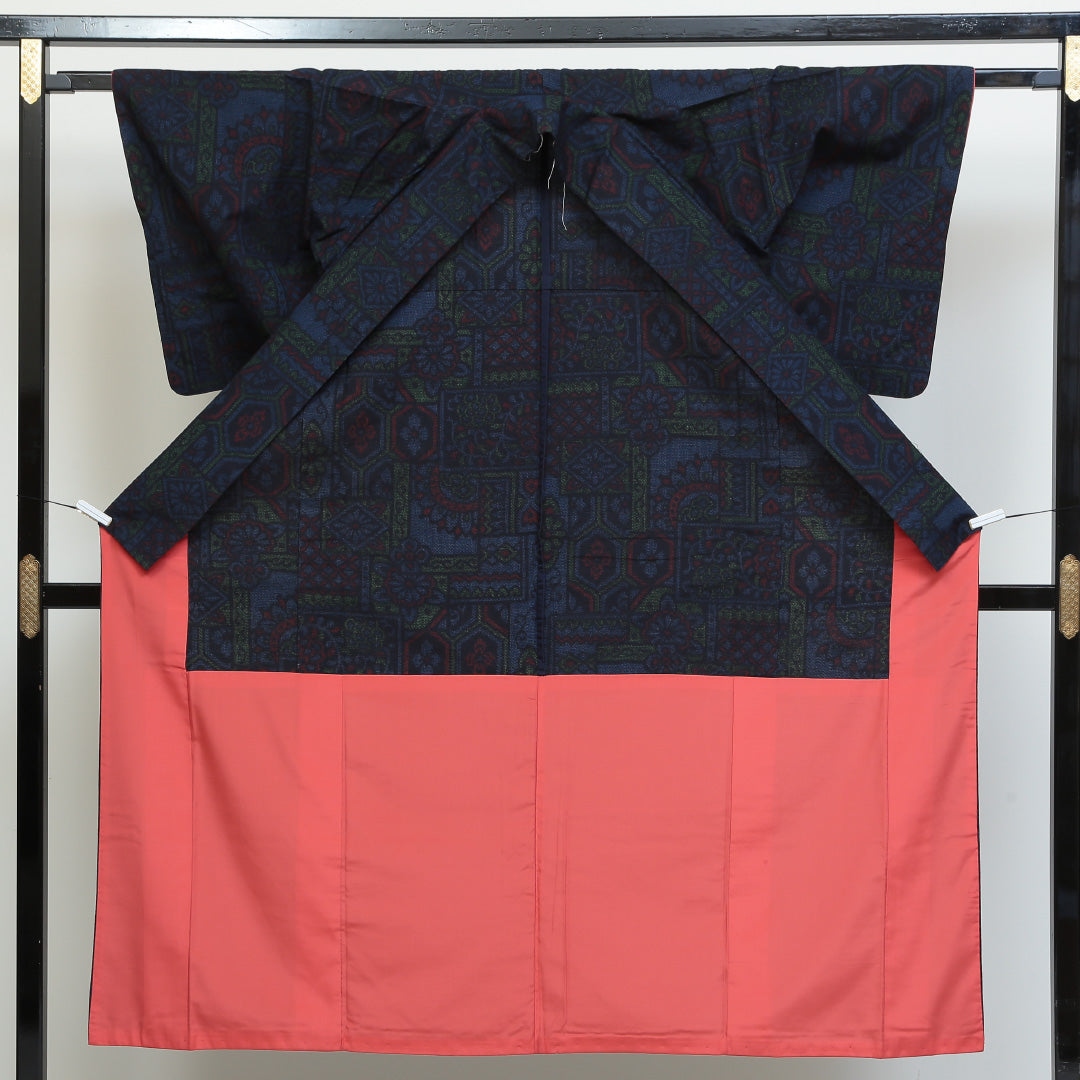 紬 胴抜き 身丈148cm 裄62cm 正絹 紺系 Sランク 幾何学 1216002202118