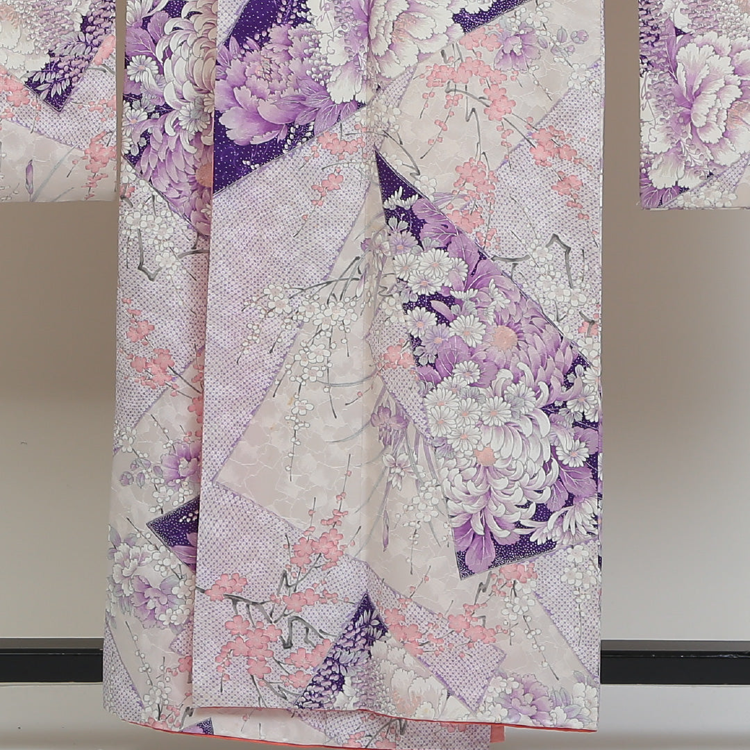 振袖 身丈157cm 裄丈66.5cm Bランク 袷 正絹 広衿 牡丹 桜 梅 紅葉 四季草花 1213-F0026