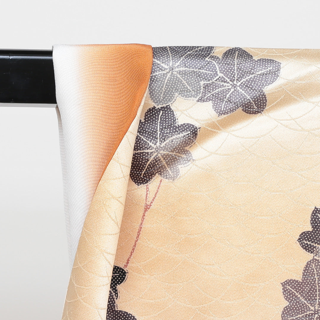 小紋 袷 身丈154cm 裄丈64cm 正絹 Sランク Sサイズ 広衿 インフォーマル 綸子 蔦 芝草 しつけ糸 クリーム系 金系 1215-00120