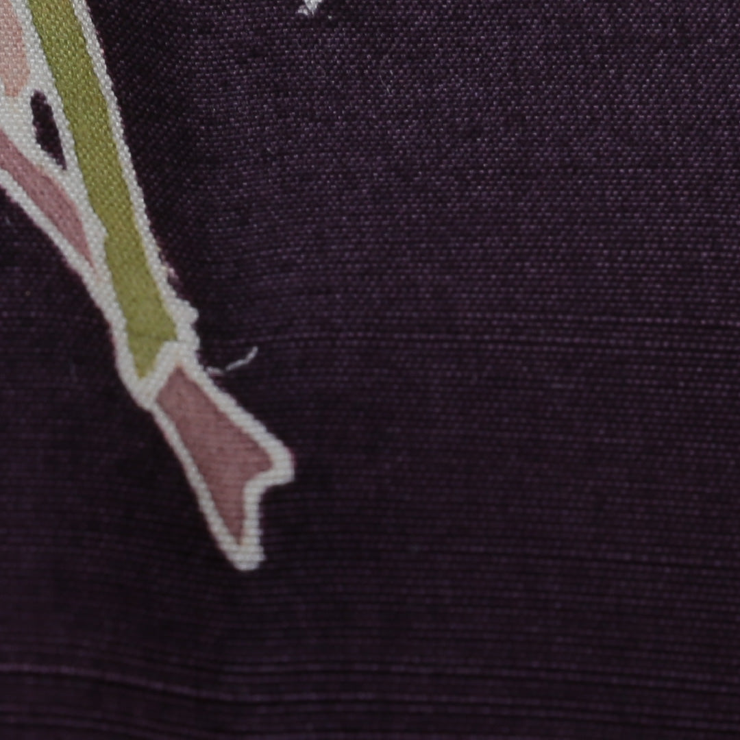 付下げ(牛首紬) 袷 身丈151cm 裄丈63cm 正絹 Sランク Sサイズ 広衿 一つ紋(蔦) インフォーマル 単衣菊 金彩 紫系 1261-04070