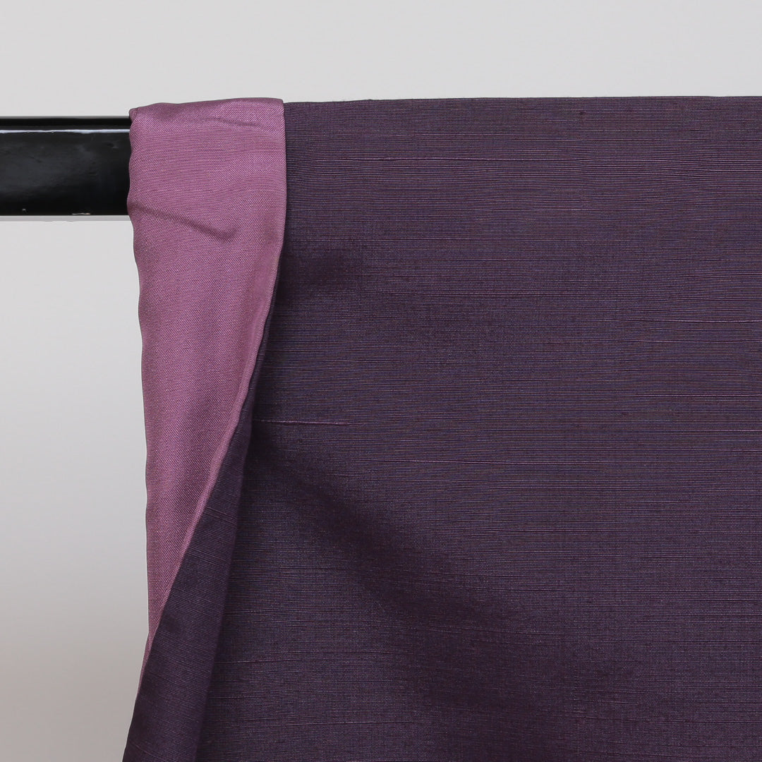 付下げ(牛首紬) 袷 身丈151cm 裄丈63cm 正絹 Sランク Sサイズ 広衿 一つ紋(蔦) インフォーマル 単衣菊 金彩 紫系 1261-04070