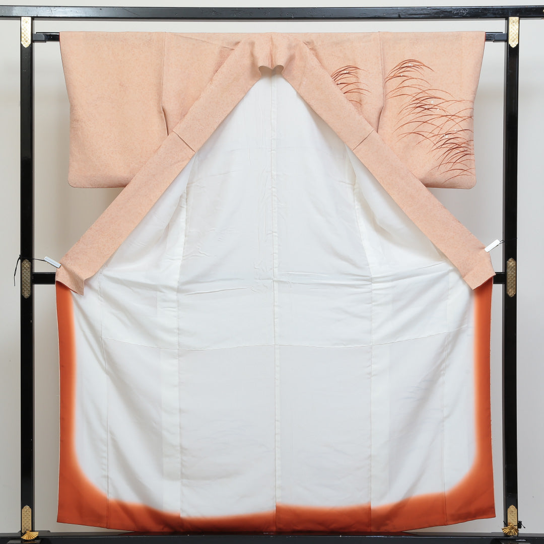 訪問着 袷 身丈158cm 裄丈64cm 正絹 Aランク Mサイズ 広衿 一つ紋(五三桐) セミフォーマル 紋意匠 植物柄 芝草 クリーム系 朱系 1212-04173