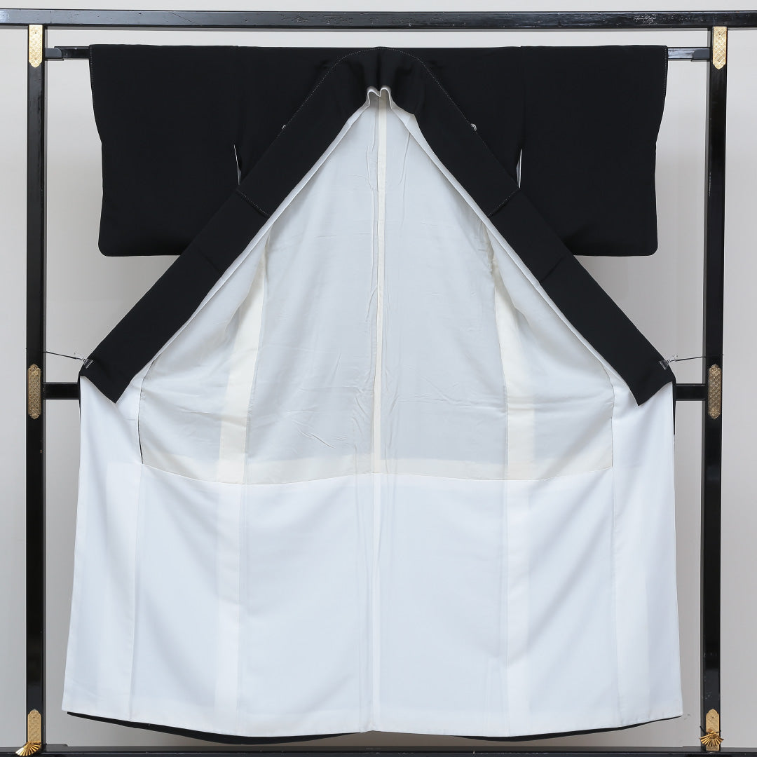 黒留袖 五つ紋 桐枝丸 身丈151cm 裄丈62cm Sランク 正絹 袷 広衿 S 作家物 落款 茶屋辻 加賀友禅 フォーマル 黒系 1211-F0141