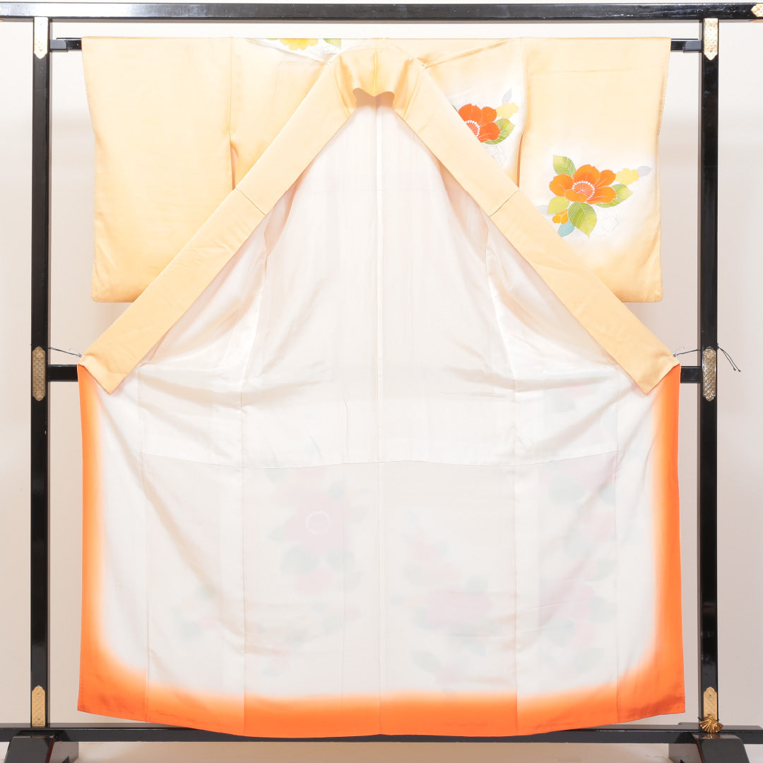 訪問着 袷 身丈159cm 裄丈35cm 正絹 Sランク Mサイズ 広衿 セミフォーマル 牡丹 クリーム系 朱系 1212-04101