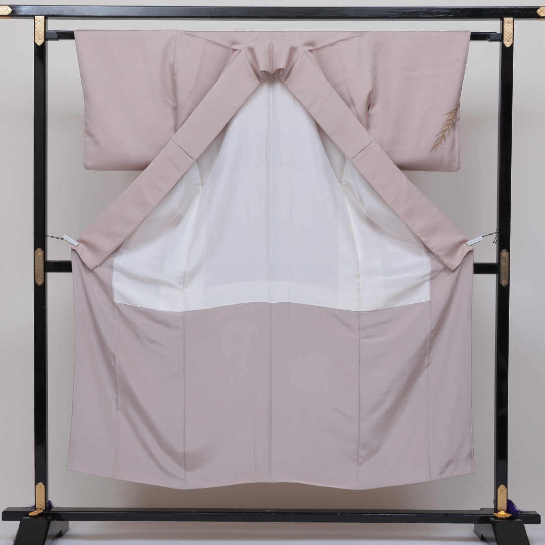 訪問着 袷 身丈150cm 裄丈62cm 正絹 Sランク セミフォーマル 広衿 Sサイズ 金箔 刺繍 笹 竹 ピンク系 RP 1217-04055