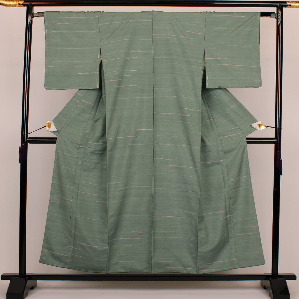 リサイクル着物 手織すくい織紬 霞 正絹 美品 袷 身丈156cm グリーン