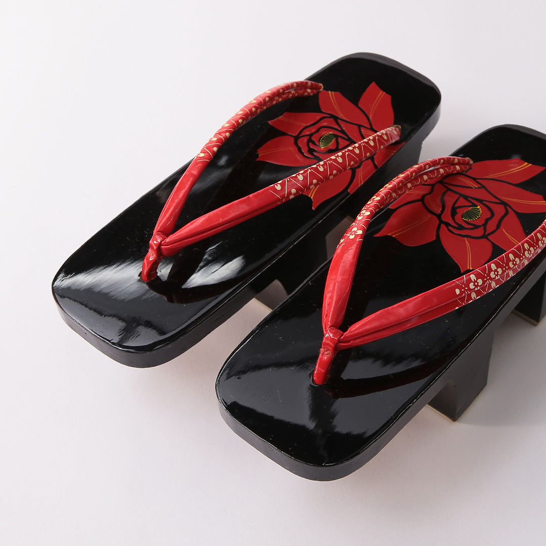 未使用品 下駄 夏物 Aランク カジュアル 花柄 木製 和装小物 黒系 1244-00989