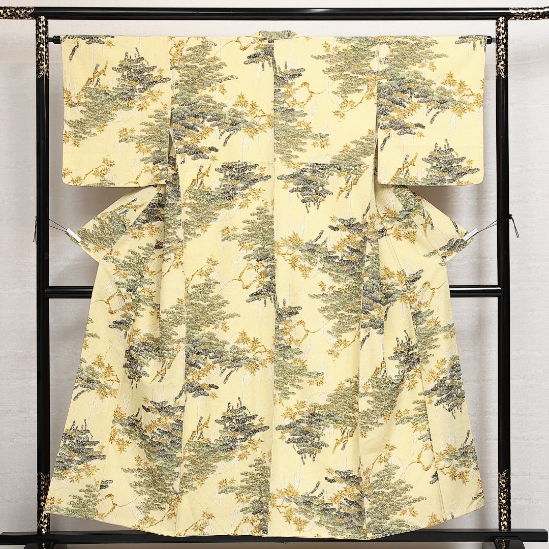 小紋 袷 身丈152cm 裄丈63cm 正絹 Sランク インフォーマル 広衿 Sサイズ 染め紬 藤 松 黄系 M4 1221-14004