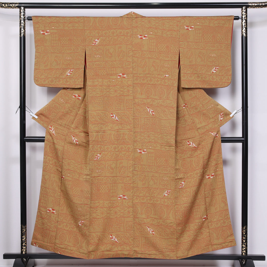 アンティーク お召 袷 身丈154cm 裄丈63cm 正絹 Aランク 広衿 Sサイズ 創作柄 茶系 M4 1222-11451