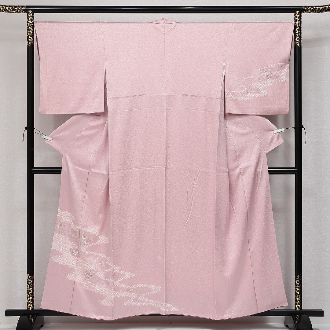 訪問着 袷 絞り 身丈154cm 裄丈65cm Aランク 正絹 広衿 Sサイズ セミフォーマル 蘇州刺繍 流水 杜若 可憐 しとやか ピンク系 1212-14387